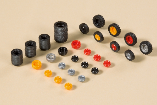 Wheel rims, tyres<br /><a href='images/pictures/Auhagen/41646_2.jpg' target='_blank'>Full size image</a>